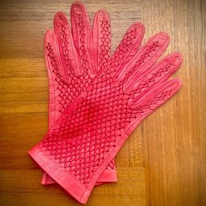 Vintage leather gloves